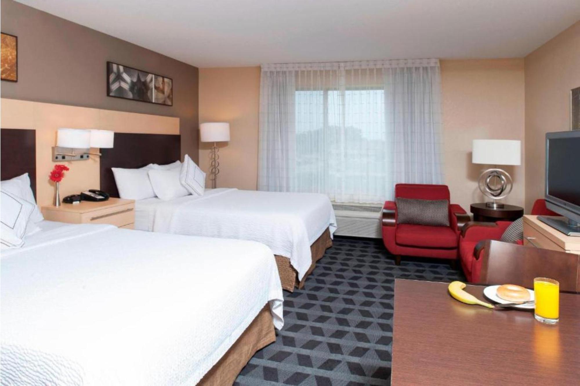 Johnston Towneplace Suites Des Moines Urbandale מראה חיצוני תמונה